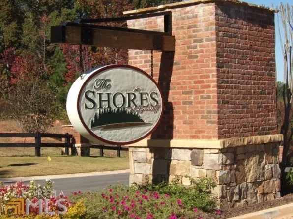 3555 Dockside Shores Dr, Gainesville, GA 30506