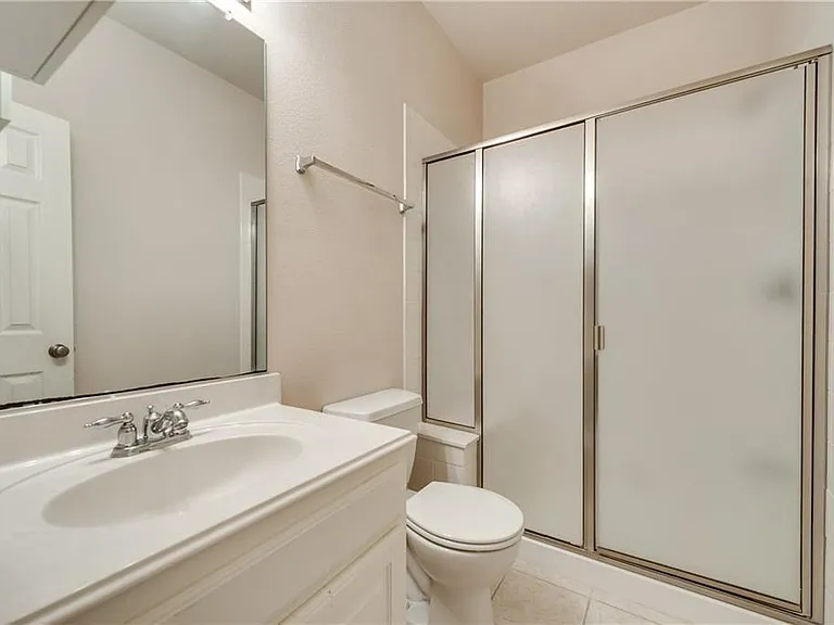 434 Teagarden Ct — Photo 25