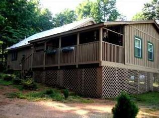 411 Sam Bell Rd, Clarkesville, GA 30523