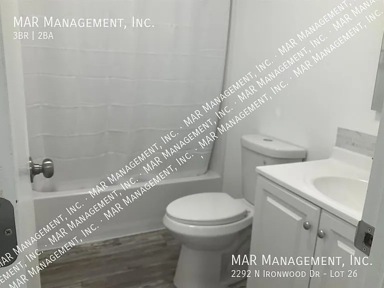 2292 N Ironwood Dr #26 — Photo 25