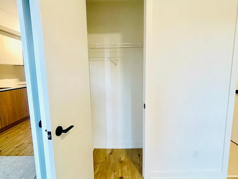 35 Parliament St #429 — Photo 12