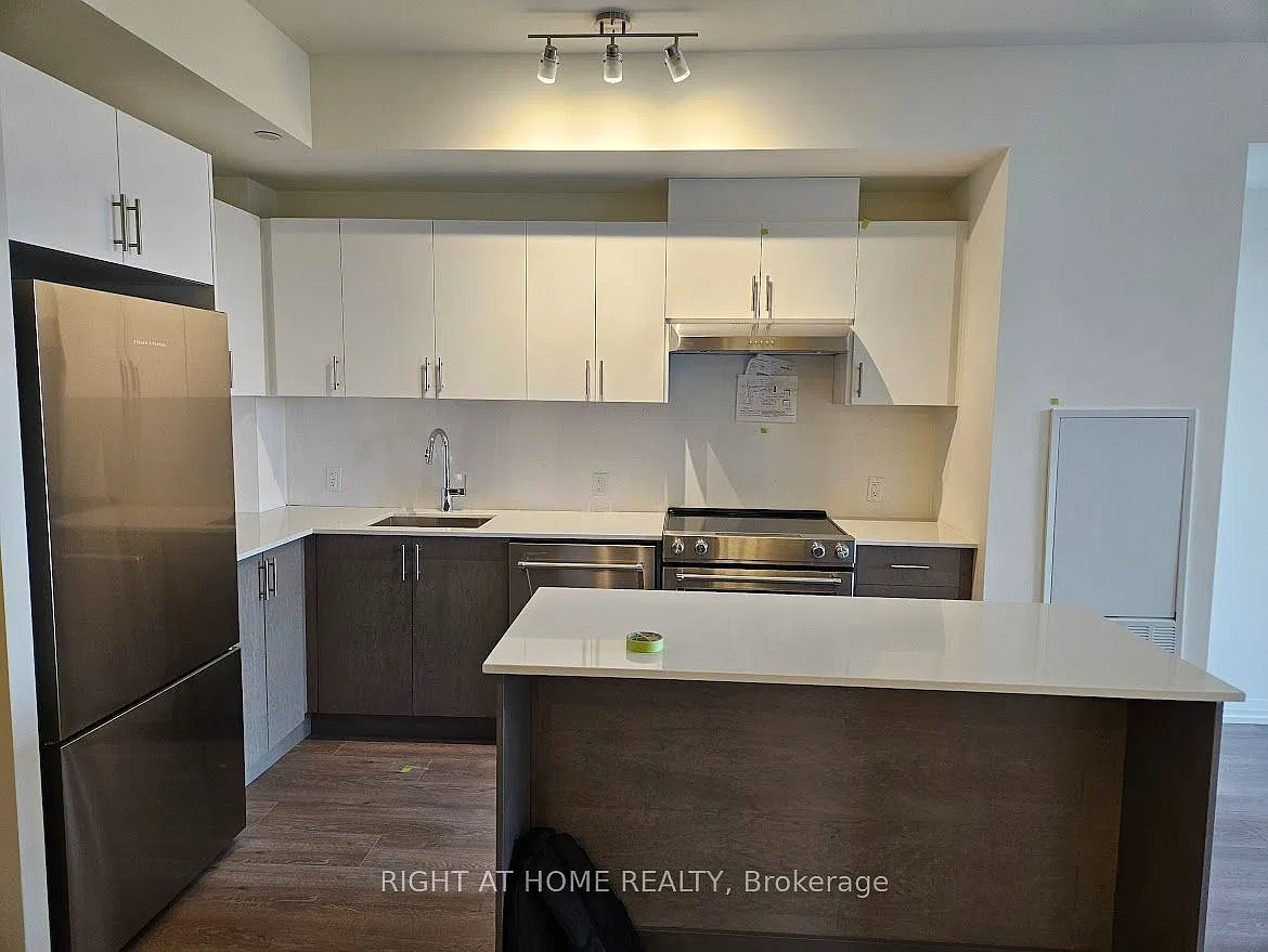 2 bed, $2,450 — Photo 1