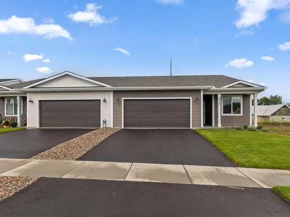 218 Gambel St, River Falls, WI 54022