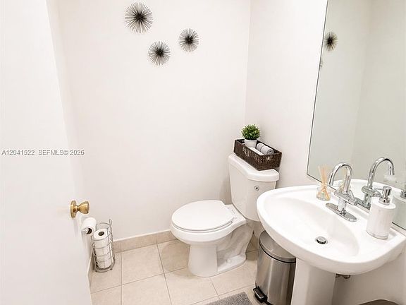 5th image of 18602 SW 100th Ave #18602