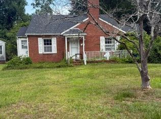3221 Camden Cir, Wilmington, NC 28403
