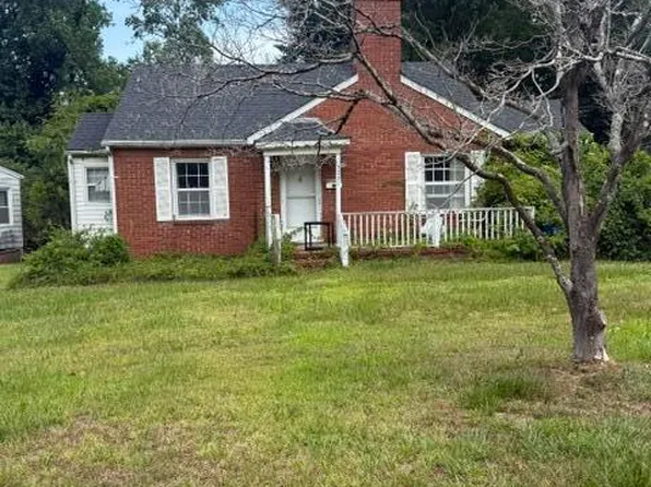 3221 Camden Cir, Wilmington, NC 28403