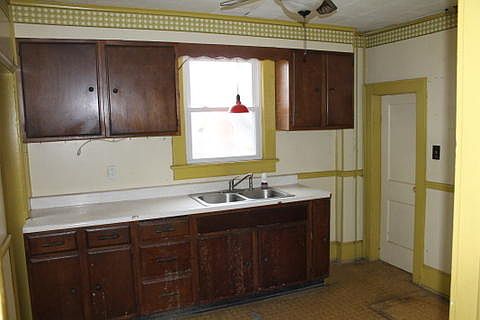 5th image of 1644 8th St SE