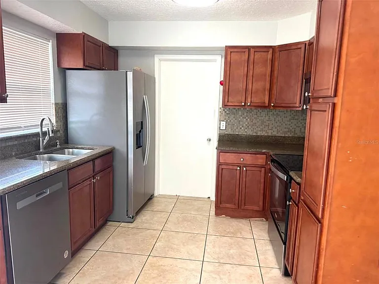 12771 Montana Woods Ln — Photo 6