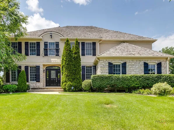 31158 Sage Ct, Libertyville, IL 60048