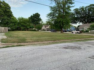 1670 Ruddiman St, Muskegon, MI 49441