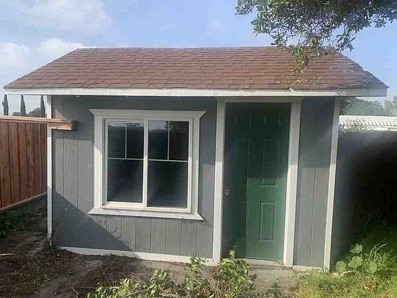 4th image of 150 Pasco Dr