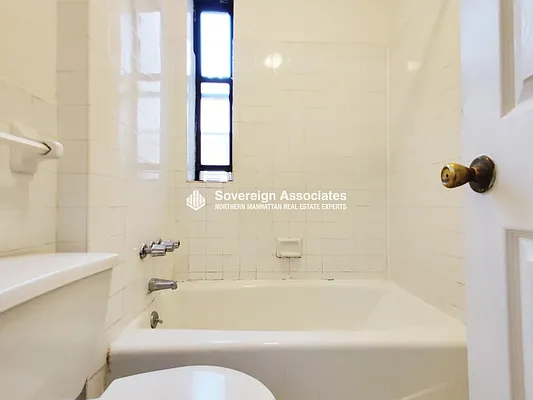 Rented by Sovereign Associates | media 20