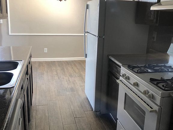 3rd image of 2522 Gold Ave APT 5