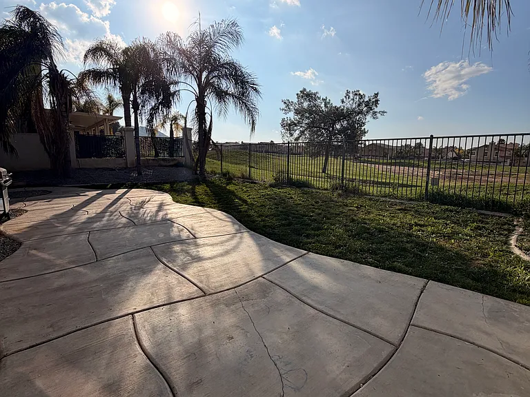 15309 La Palma Way — Photo 18
