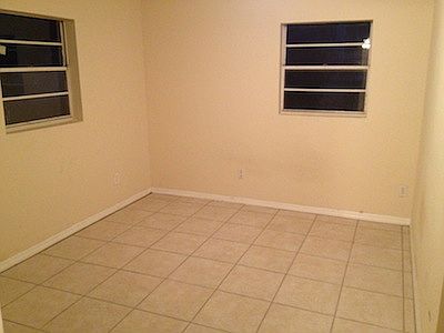 5th image of 2406 Mayer St APT B