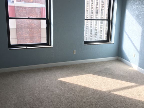 4th image of 606 W Wisconsin Ave Unit 801