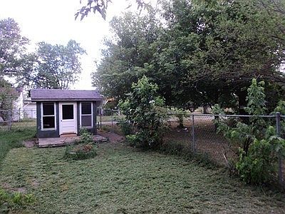 2nd image of 313 Castleton Ave