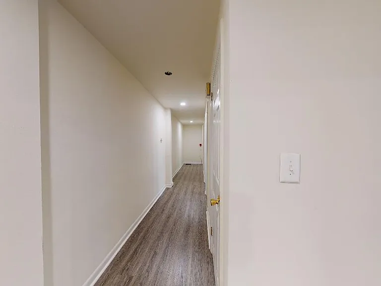 Penn Hall Apartments — Photo 34