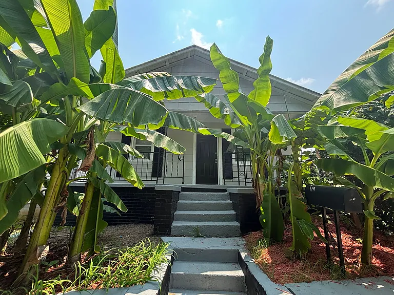 322 Garfield St — Photo 17