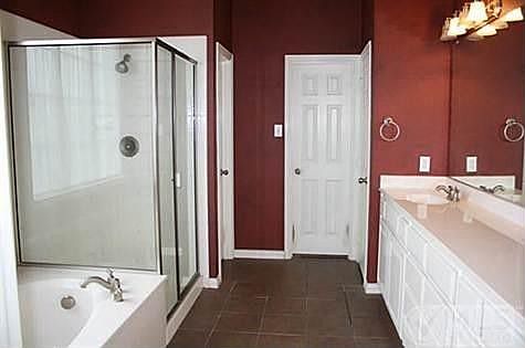 2nd image of 5804 Lakeland Ct