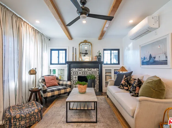 2215 W 36th St, Los Angeles, CA 90018