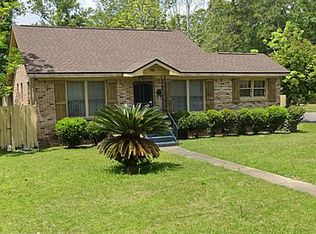327 3rd St, Chickasaw, AL 36611