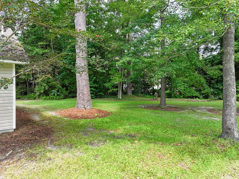 119 Celeste Ct — Photo 27