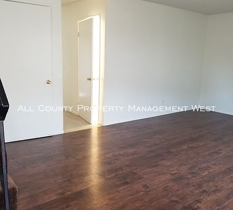 3rd image of 159 S Sunol Dr APT 9