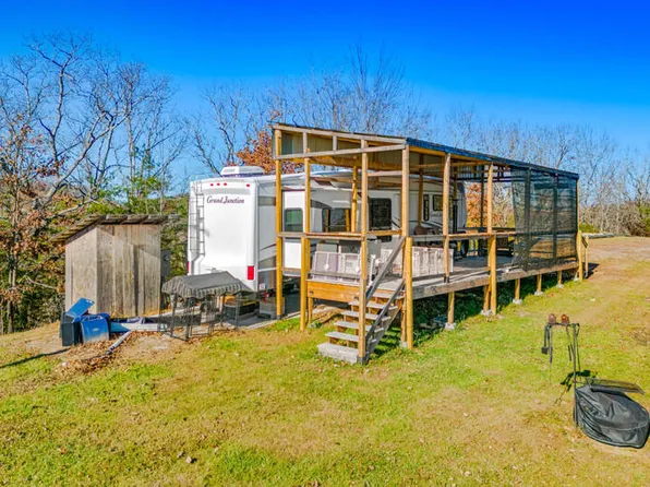 125 Picadilly Way, Parrottsville, TN 37843
