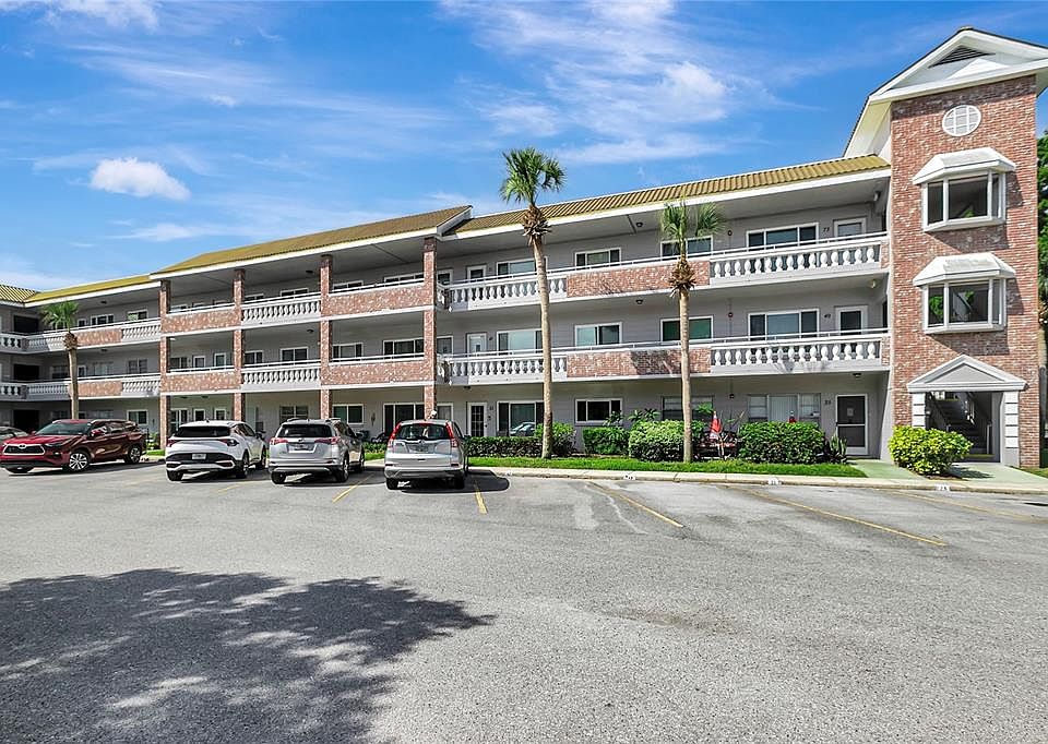 1st image of 2461 Rhodesian Dr APT 73