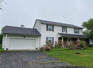 2411 Renko Rd, Ashtabula, OH 44004