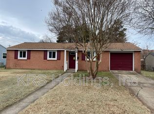 1515 Cronin Dr, Hampton, VA 23663