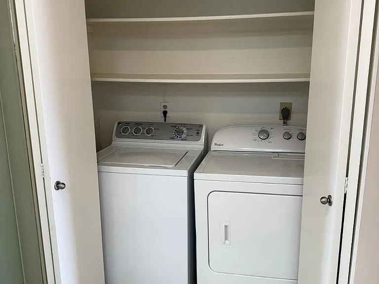 312 W Yukon Dr #2 — Photo 8