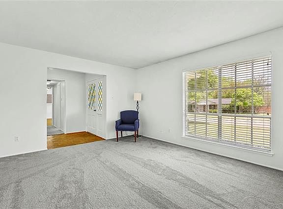 5th image of 507 Cap Rock Dr