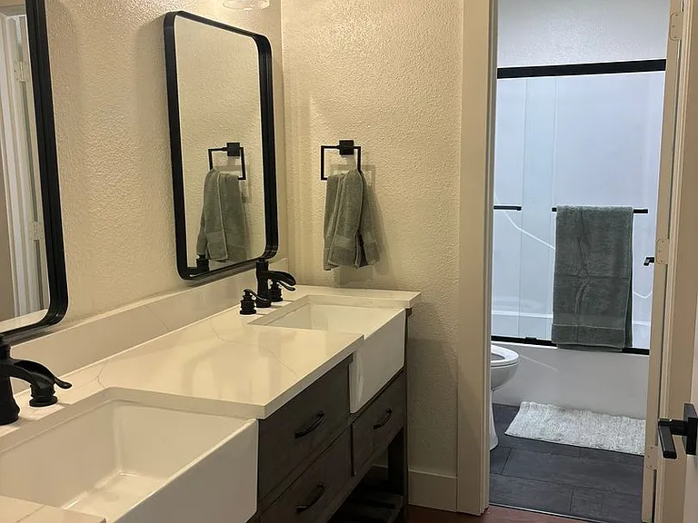 2809 Lagoon Knl — Photo 5