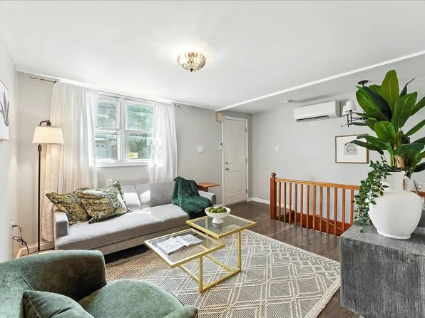 221 Terrace Avenue image 3 of 37