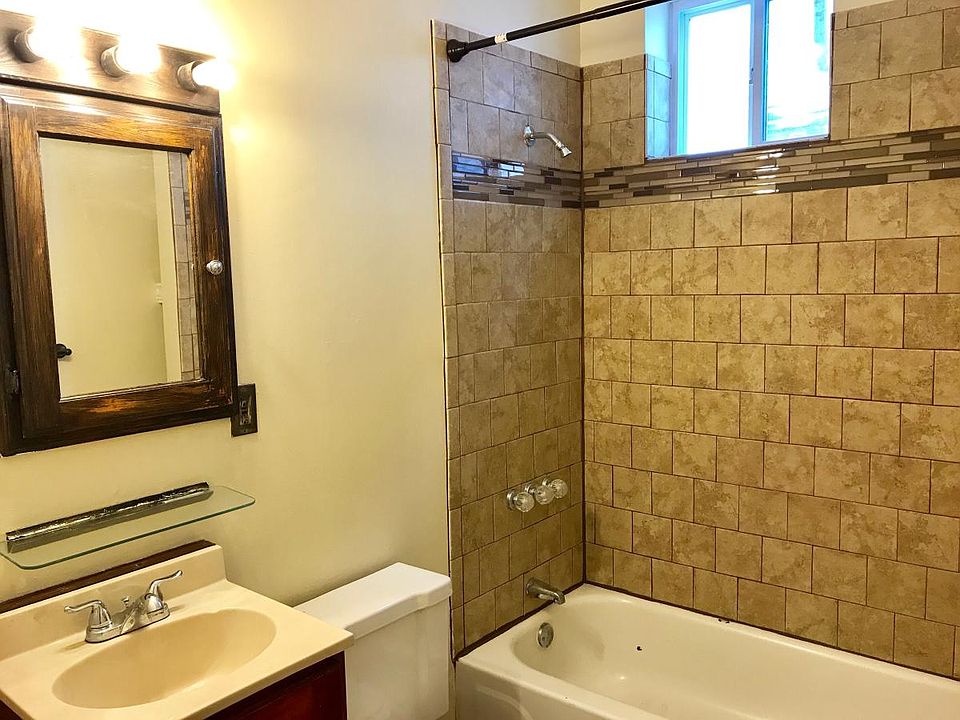 1st image of 183 Forest Ave #1