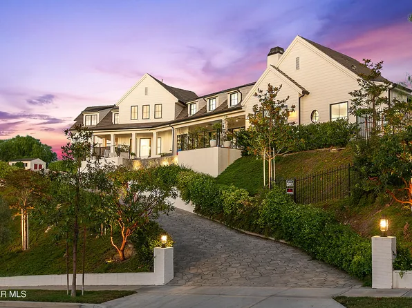 2431 Sapra St, Thousand Oaks, CA 91362