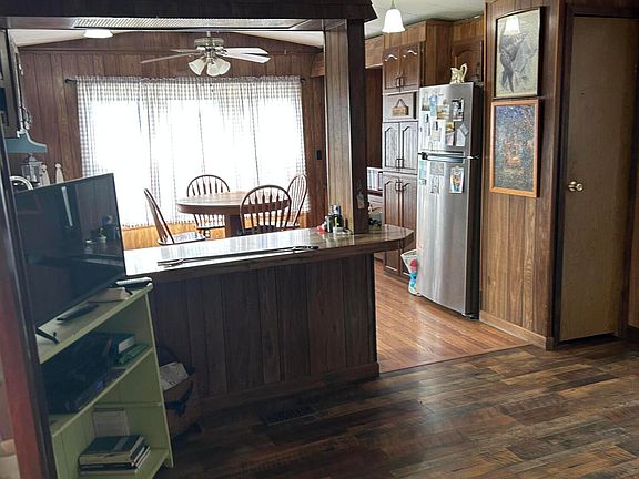 4th image of 2867 County Road 10