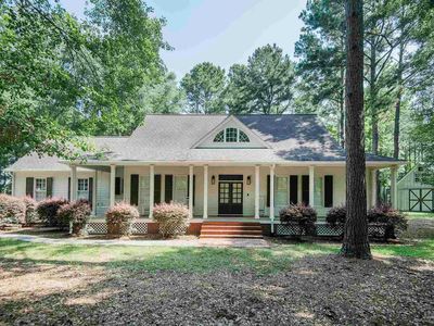 151 Mockingbird Ln, Atmore, AL, 36502