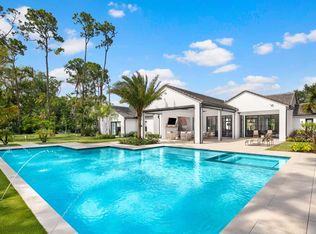 9 Country Rd W, Golf, FL 33436