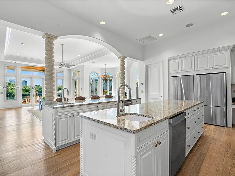 4900 Sanctuary Ln — Photo 16
