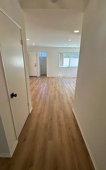 329 Regis Ave — Photo 13