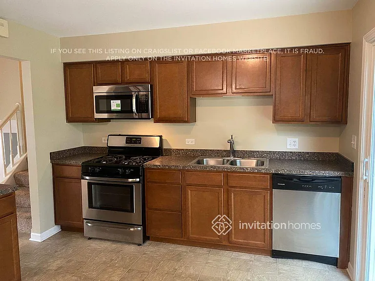 940 Sandlewood Ct — Photo 6