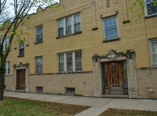 5635 W Wellington Ave #2, Chicago, IL 60634