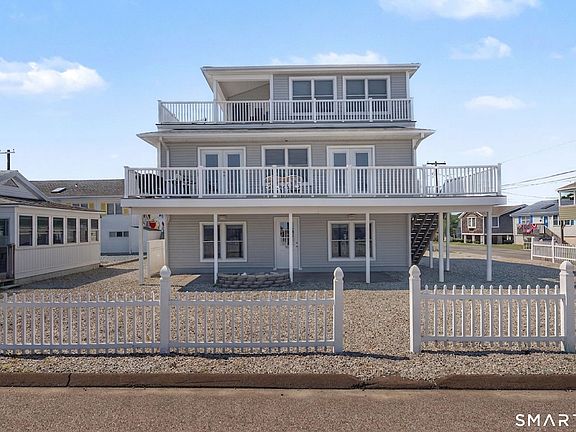 5th image of 449 Seaside Avenue
