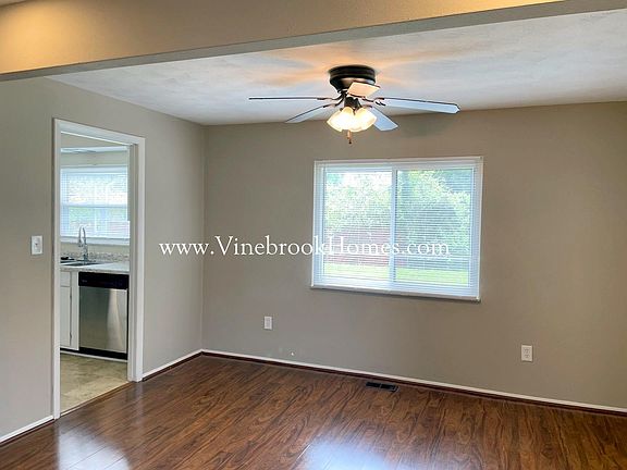 5th image of 724 Bradfield Dr