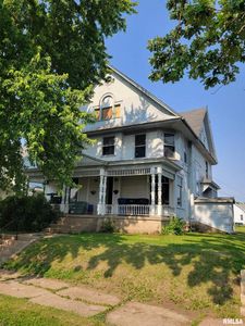 606 Meridian St #1 & 2, Tipton, IA, 52772