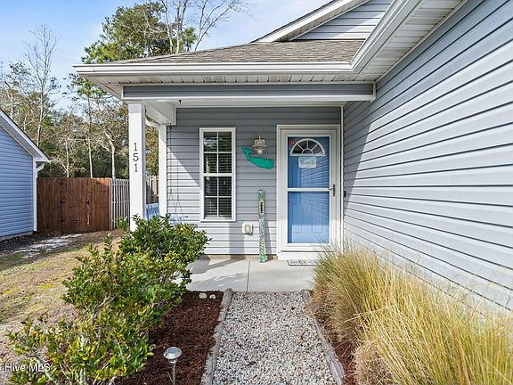 3rd image of 151 NE 1st Street