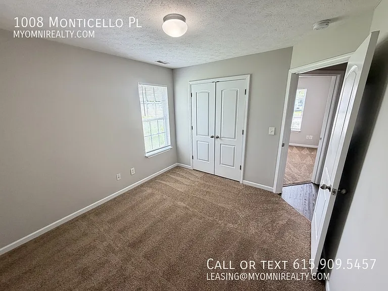1008 Monticello Pl — Photo 11